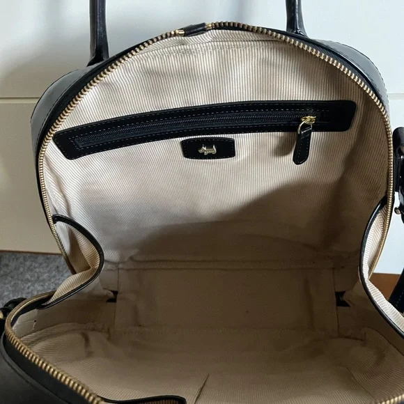 Radley London like new condition real leather black crossbody or shoulder bag - Picture 11 of 11